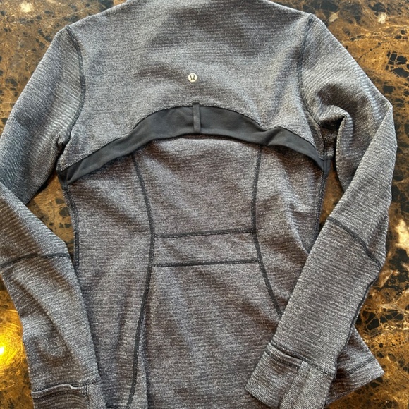 Lululemon Define Jacket - Picture 2 of 3